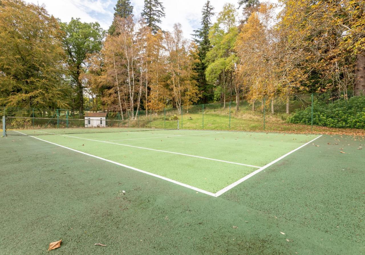 Вілла The Kennels Ballogie Екстер'єр фото